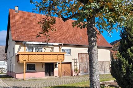 Bauernhaus in 72362 Nusplingen - 135.000,00&nbsp;EUR Kaufpreis, ca.&nbsp; 90,00&nbsp;m&sup2; in Nusplingen (PLZ: 72362)