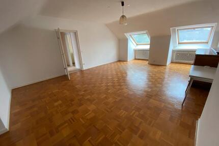 Moderne DG-Wohnung in Top-Lage mit neuer Küche und Bad - Bielefeld Stieghorst