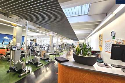 Büro in Bietigheim-Bissingen 10.579,80 € 1145.78 m²