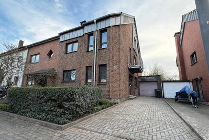 2026: Kernsaniertes Einfamilienhaus mit Wärmepumpe, PV-Anlage und großem Garten - Langenfeld (Rheinland)