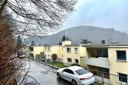 Sbr.-Scheidt: Geräumige 2 ZKB mit Balkon in ruhiger Lage - Saarbrücken