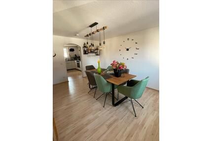 Maisonette Wohnung 145 qm und 50qm Dachterrasse in Mutschelbach - Karlsbad