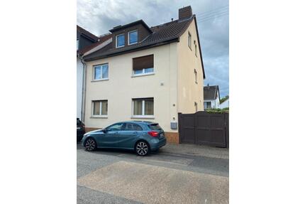 Provisionsfreies 1 bis 3 Familienhaus mit Garten - Frankfurt am Main Sindlingen