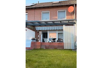 Verkaufe Reihenmittelhaus in Niederkassel- Lülsdorf