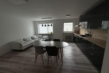 Voll möblierte 4-Zimmer-Wohnung - Frankfurt am Main Bornheim