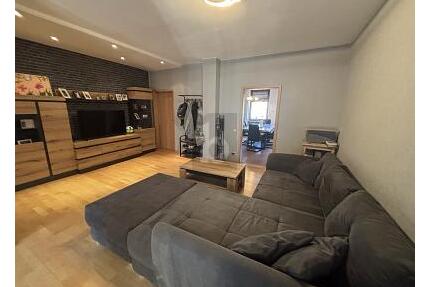 TOP PREIS!, RENOVIERT, MODERN MIT VIEL POTENTIAL - Eppelborn