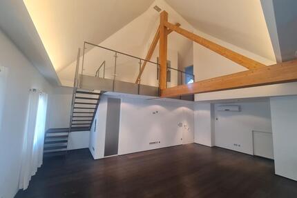 Tolle, große Wohnung im Loft-Style. Auch für die Kombination aus Wohnen und Arbeiten gut geeignet. - Röhrnbach