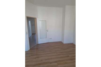 Wohnung zum Mieten in Plauen 370,00 € 57.8 m²