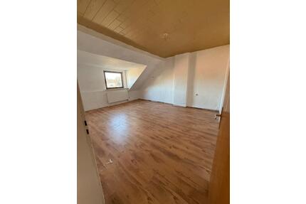 Wohnung Buer 77qm Mietwohnung Dachgeschoss - Gelsenkirchen Gelsenkirchen-Nord