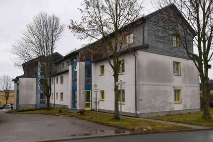 Wohnung zum Kaufen in Hartenstein 75.000,00 € 69.37 m²