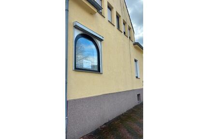 Haus in Lünen-süd - 200.000,00&nbsp;EUR Kaufpreis, ca.&nbsp; 80,00&nbsp;m&sup2; in Lünen (PLZ: 44532)