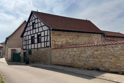 ***RESERVIERT*** Ein Unikat im Herzen von Neumark - Viel Platz für die ganze Familie und die Tiere sind auch willkommen