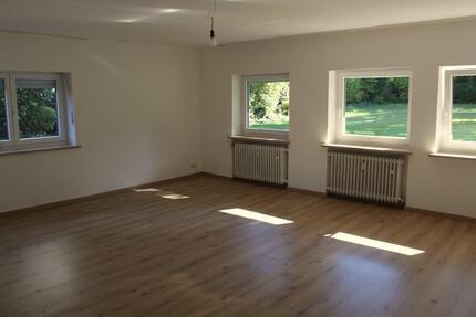Wohnung zu Vermieten - 1.350,00&nbsp;EUR Kaltmiete, ca.&nbsp; 85,00&nbsp;m&sup2; in Pfaffenhofen an der Ilm (PLZ: 85276)