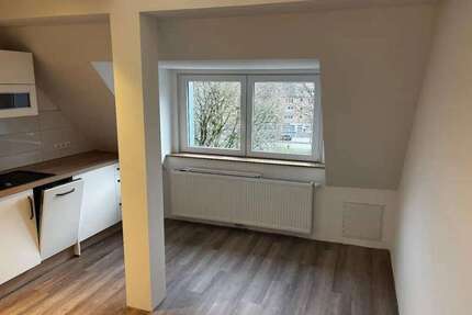 Wohnung zum Mieten in Kiel 410,00 € 24.12 m²