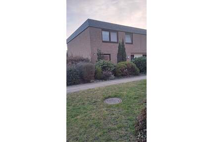 Großes Reihenendhaus Stadtnähe im Grünen LüneburgEbensberg