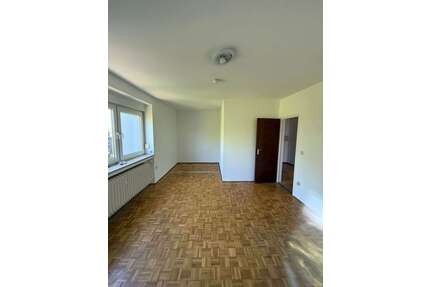 Wohnung zum Mieten in Coburg 340,00 € 33.09 m²