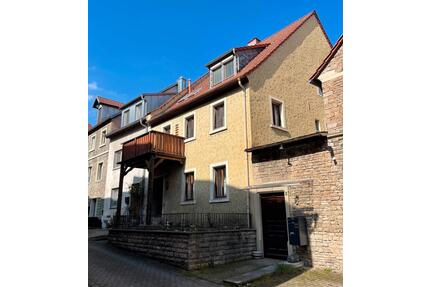 Wohnhaus Altstadt - 279.000,00&nbsp;EUR Kaufpreis, ca.&nbsp; 191,00&nbsp;m&sup2; in Dettelbach (PLZ: 97337)