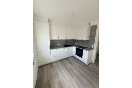 Doppelhaushälfte, Erstbezug nach Sanierung - Sehnde