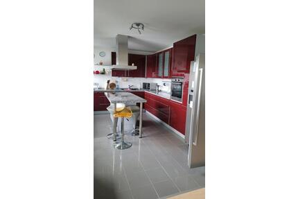 sofort bezugsfertige 3,5 Zimmer Wohnung - Hilden