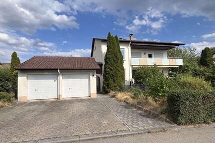 Haus zum Kaufen in Vöhringen 380.000,00 € 173 m²