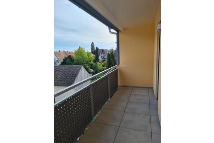 Helle 3-Zi-DG-Wohnung in Heppenheim (Bergstraße) zu vermieten