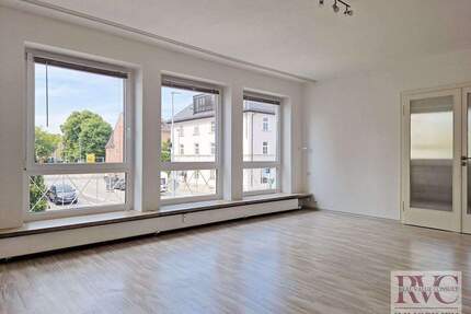 Attraktive Wohnung in Freilassing - hell, modern, Balkon, vielseitig nutzbar für Wohnen oder Gewerbe