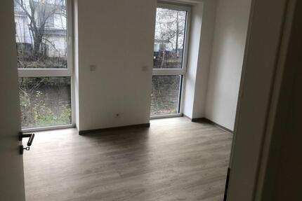 Siegen Zentrum - 2 ZKBB direkt an der Sieg - Bhf.Oberstadt 5 Min