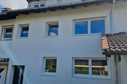Doppelhaushälfte in Piding zu verkaufen