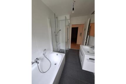 4-Zimmerwohnung in Würzburg - 1.500,00&nbsp;EUR Kaltmiete, ca.&nbsp; 106,00&nbsp;m&sup2; in Würzburg (PLZ: 97080) Dürrbachau