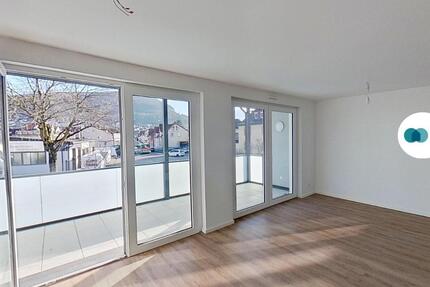 2-Zimmer-Wohnung mit Balkon und EBK im 