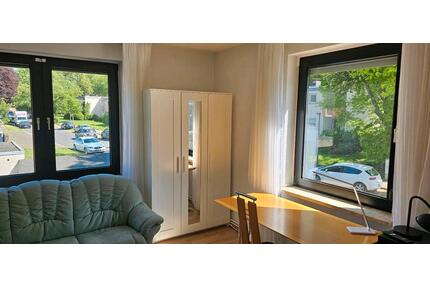 Damen WG Zimmer 18 qm in Gelsenkirchen Jobcenter möglich