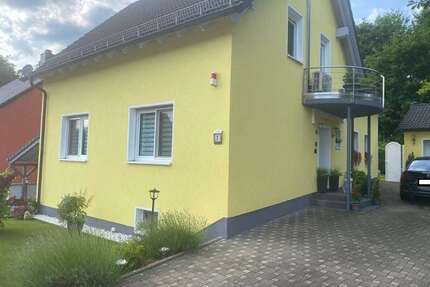 Haus zum Kaufen in Neunkirchen-Kohlhof 495.000,00 € 145 m²