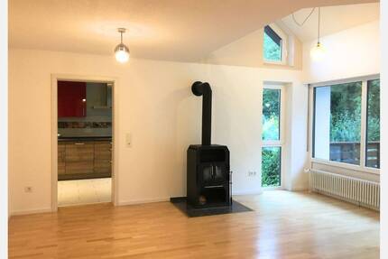 SB. St. Arnual - Sehr schöne, helle 4,5 ZKB-Maisonette-Wohnung mit Balkon am Waldrand - Saarbrücken St Arnual