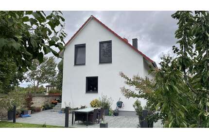 Haus zum Kaufen in Nienburg 280.000,00 € 105 m²