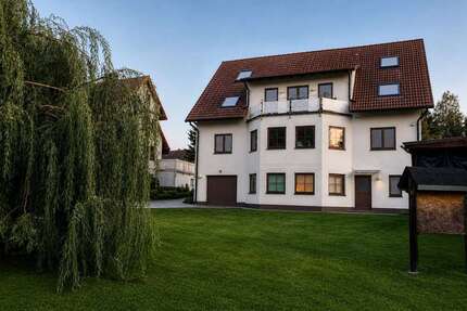 Haus zum Kaufen in Zittau OT Eichgraben 450.000,00 € 330 m²