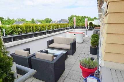4 Zimmer, Einbauküche, 2 Bäder, Gäste-WC und Dachterrasse | 2,70 m Deckenhöhe - Wiesbaden