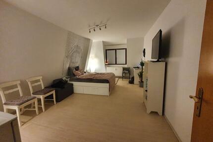 Für Stundenten - helle 1 Zimmer Wohnung Würzburg Lengfeld