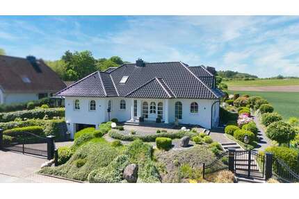 Haus zum Kaufen in Seevetal - Helmstorf 1.265.000,00 € 278.44 m²