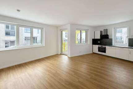 Wohnung zum Mieten in Berlin 1.492,90 € 80 m²