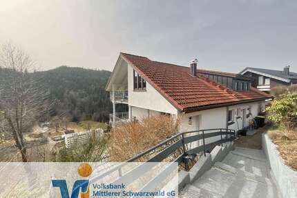 Haus zum Kaufen in Triberg 425.000,00 € 280 m²
