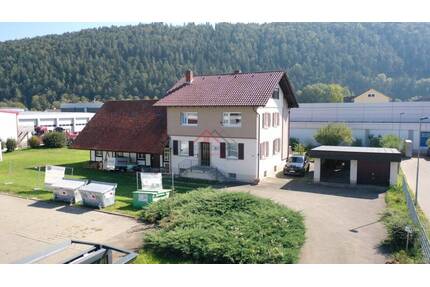 Ihre Gelegenheit - Großes Gewerbeareal mit Wohnhaus und vier Garagen in bester Lage von Tuttlingen!