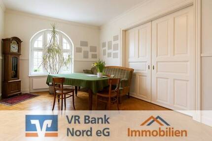 Liebevoll und stilvoll modernisierte Altbauwohnung in Hafennähe - Flensburg Neustadt