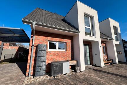 ANFRAGENSTOPP! Moderne Doppelhaushälfte im Herzen von Syke