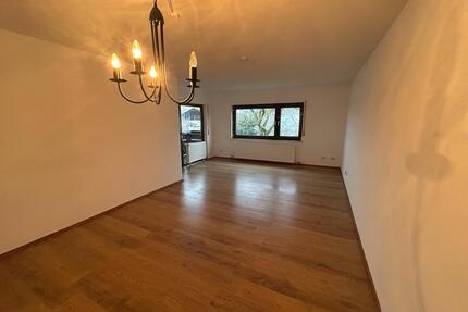 4-Zimmer-Wohnung in Ginsheim zu vermieten (Miete zzgl. NK) - Ginsheim-Gustavsburg