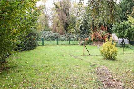 Grundstück zu verkaufen in Düsseldorf Unterbach 648.000,00 € 1178 m² - Düsseldorf / Unterbach