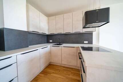 Wohnung zum Mieten in Regensburg 920,00 € 54.21 m²