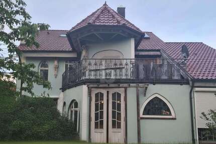 Haus zum Kaufen in Aalen 545.000,00 € 300 m²