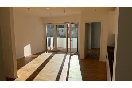 Neubau & Erstbezug: helle und ruhige 2-Zimmerwohnung mit Balkon - Berlin Neukölln
