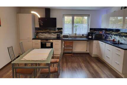 Einfamilienhaus mit großen GaragenHallen - ideal für Handwerker!!! - Obertrubach Bärnfels