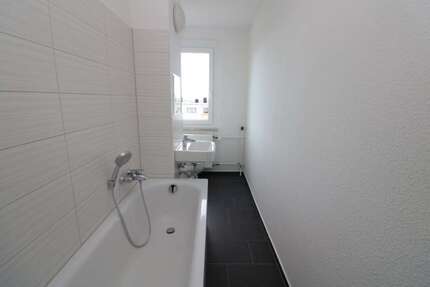 Wohnung zum Mieten in Freiberg 329,00 € 47.41 m²